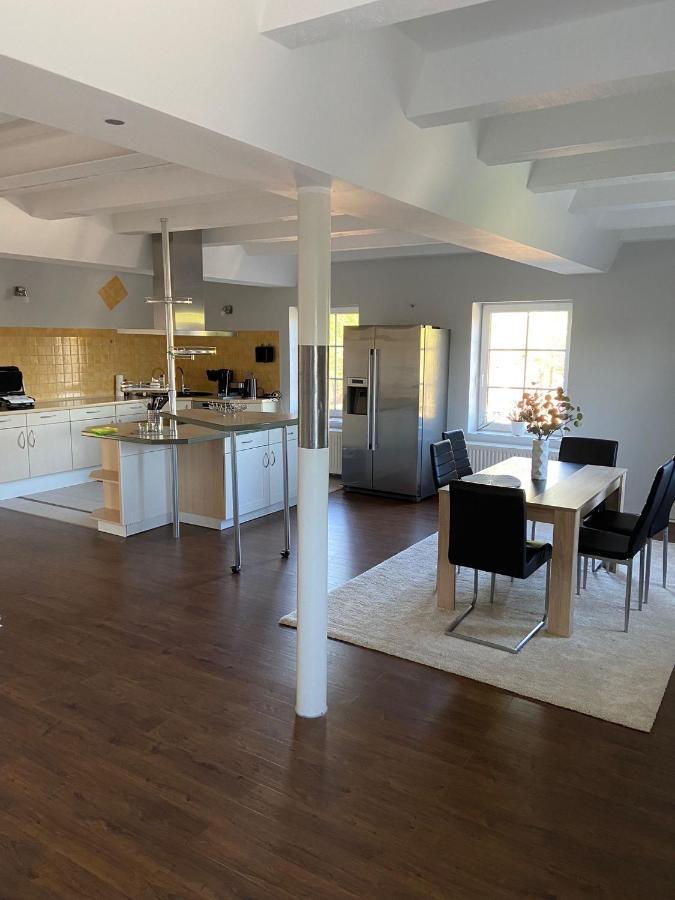 Stilvolle Ferienwohnung In Der Naehe Von Schwerin Dummer Exterior foto